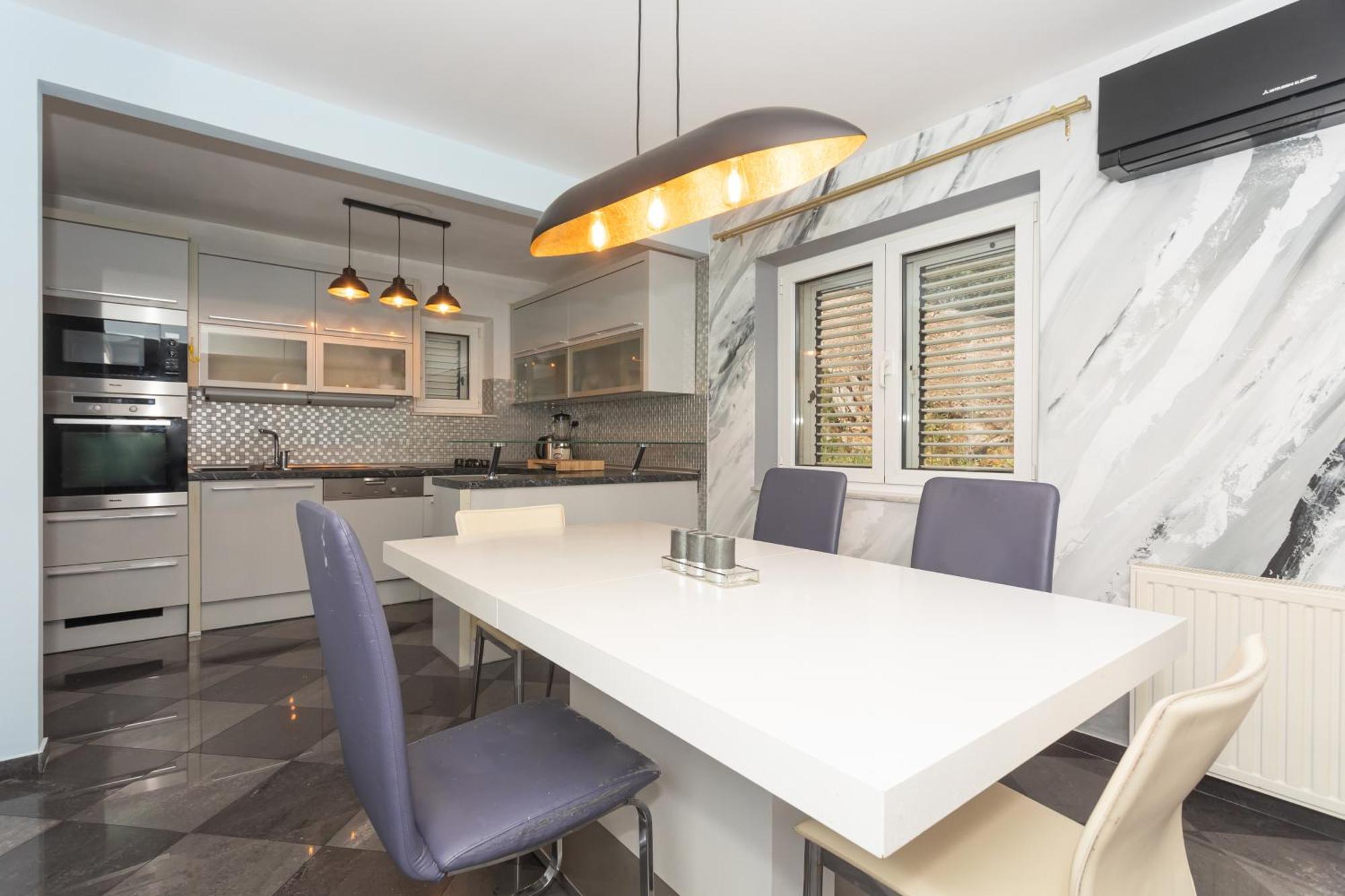 Villa City Center Šibenik Exteriör bild